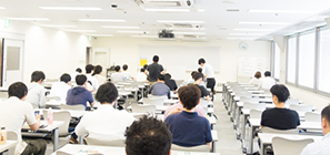 入職時研修・キャリア研修の実施